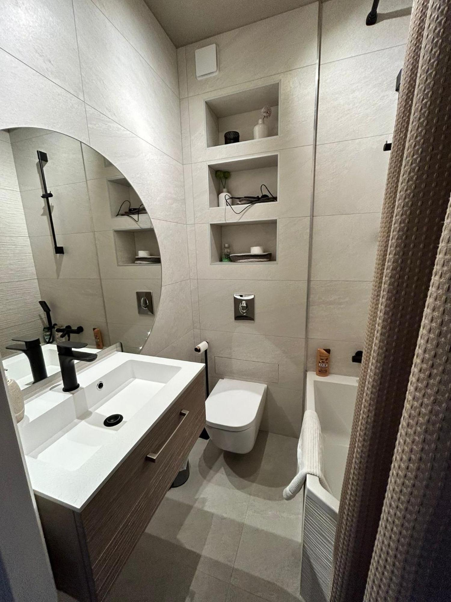 Apartment Elegant Historic Le Mont Joly - 3 Bed 2bath View 80m2